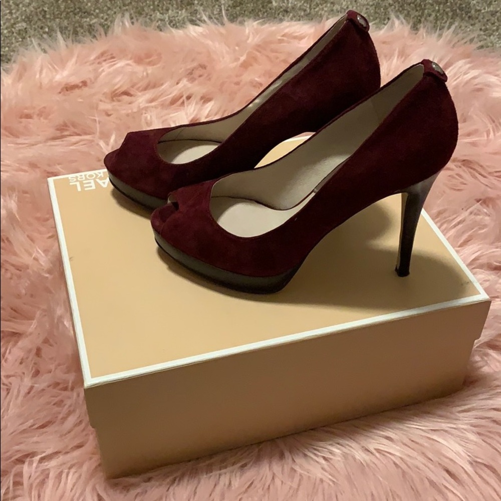 Burgundy Pumps Michael Kors